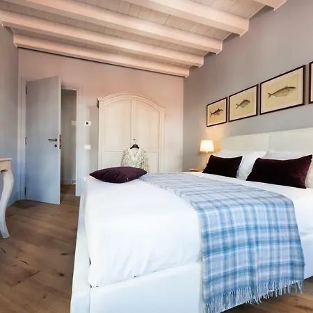 Isola Bella - Via Del Voltone * 斯特雷萨