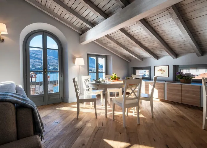 Isola Bella - Via Del Voltone * Stresa