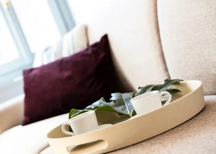 Isola Bella - Via Del Voltone